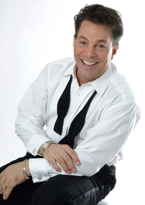 Simply Sinatra performs at the Lake County Concert Association